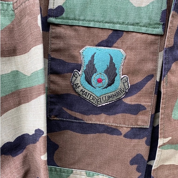 A Queen’s Move: Vintage Camo BDU Jacket - Picture 3 of 8